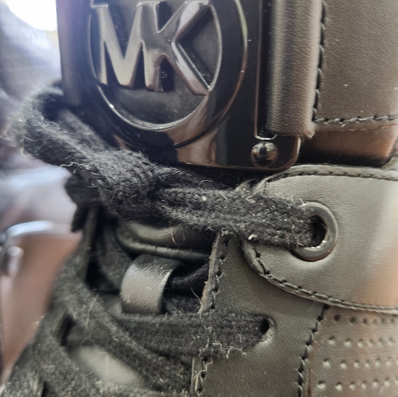 Michael Kors WEDGE Shoes - Picture 2 of 16